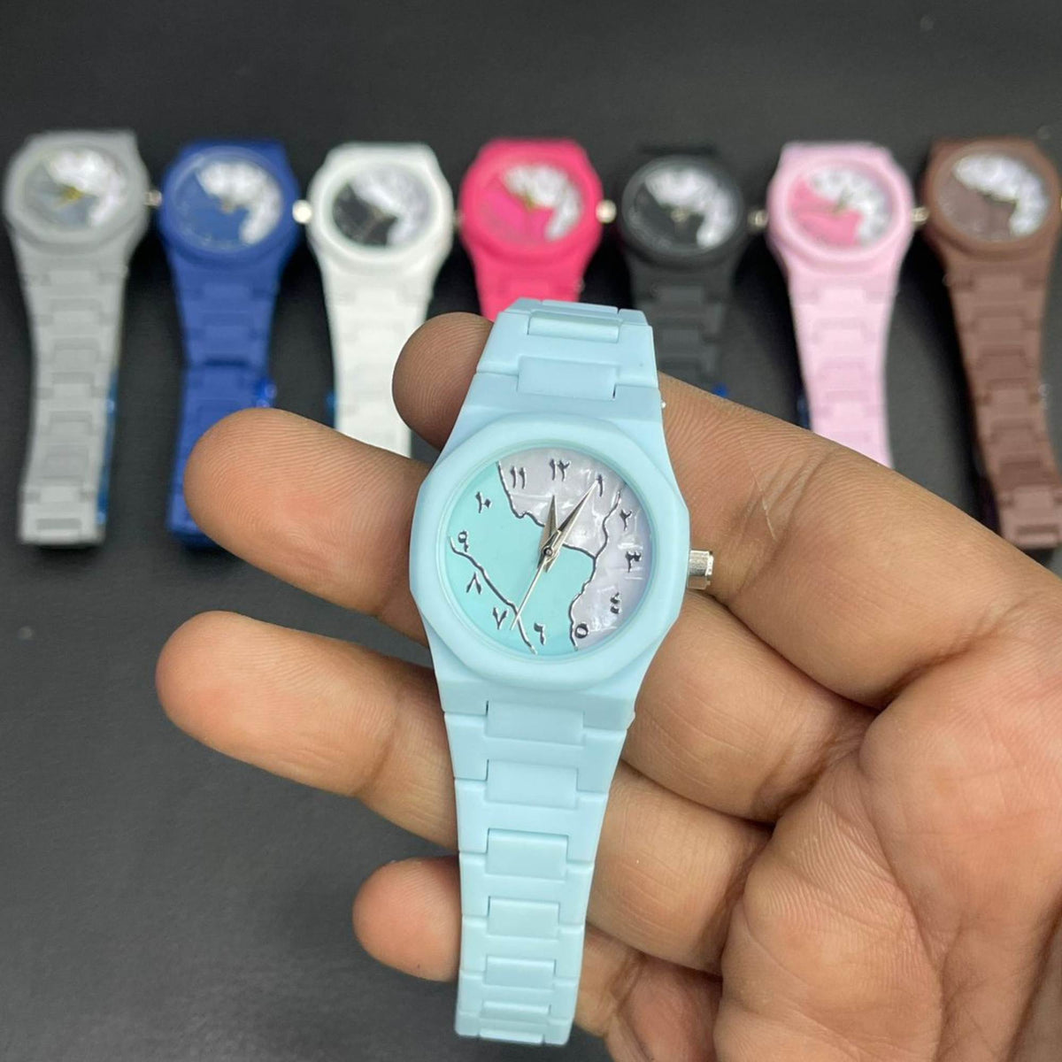 Mini Aura Watch Providing Elegant Design Comfortable Use Stylish Appearance And Everyday Wear - Black